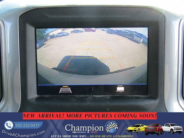 Used 2022 Chevrolet Silverado 2500 Custom w/ Custom Value Package AWD/4WD image 16