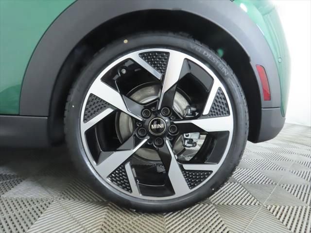New 2026 MINI Cooper S image 31