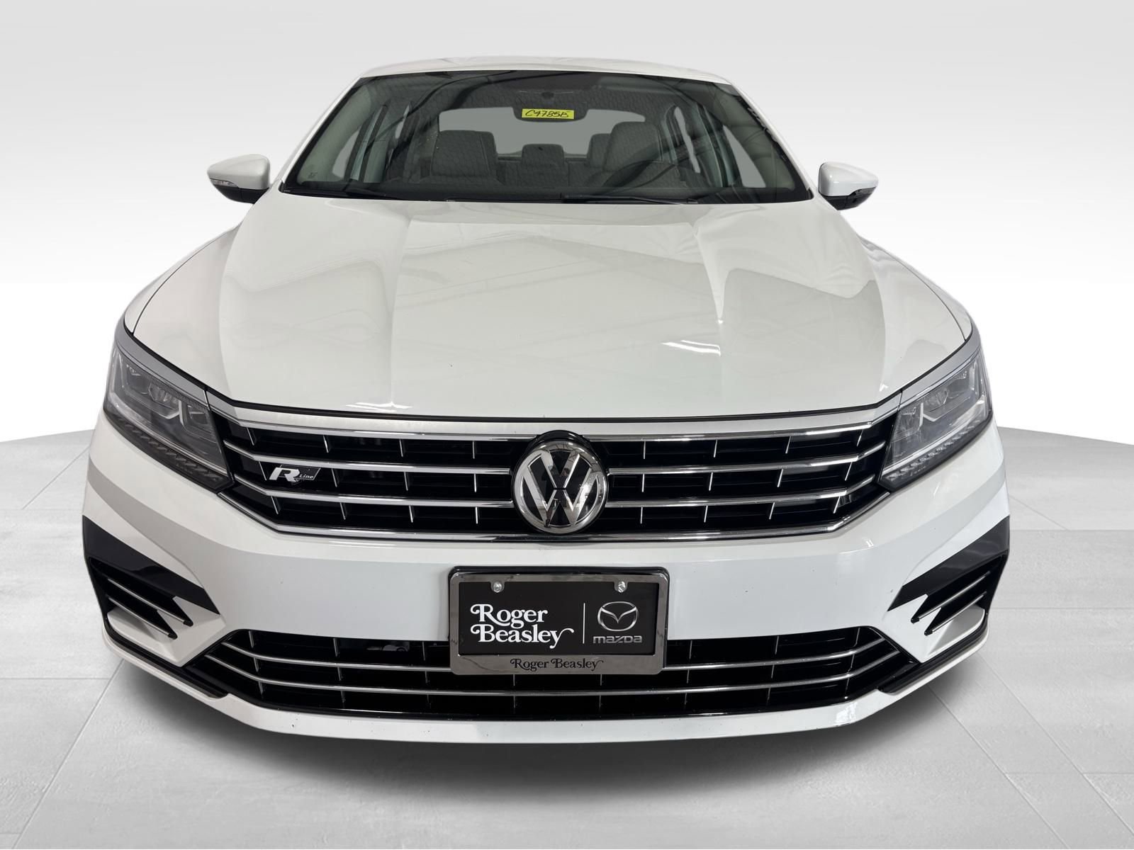 Used 2018 Volkswagen Passat 2.0T R-Line w/ R-Line Lighting Package