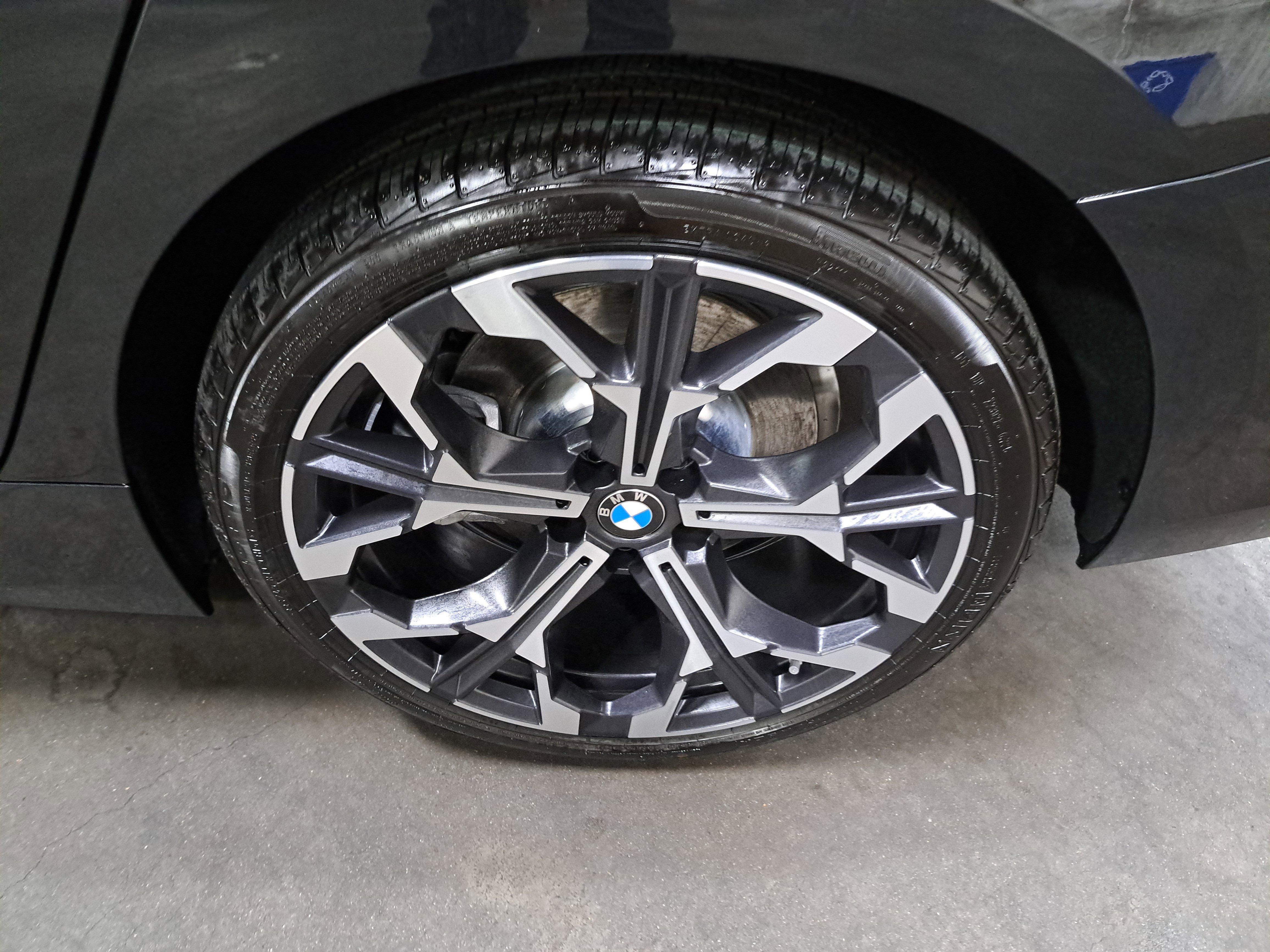 New 2026 BMW 330i Sedan w/ Premium Package RWD image 35