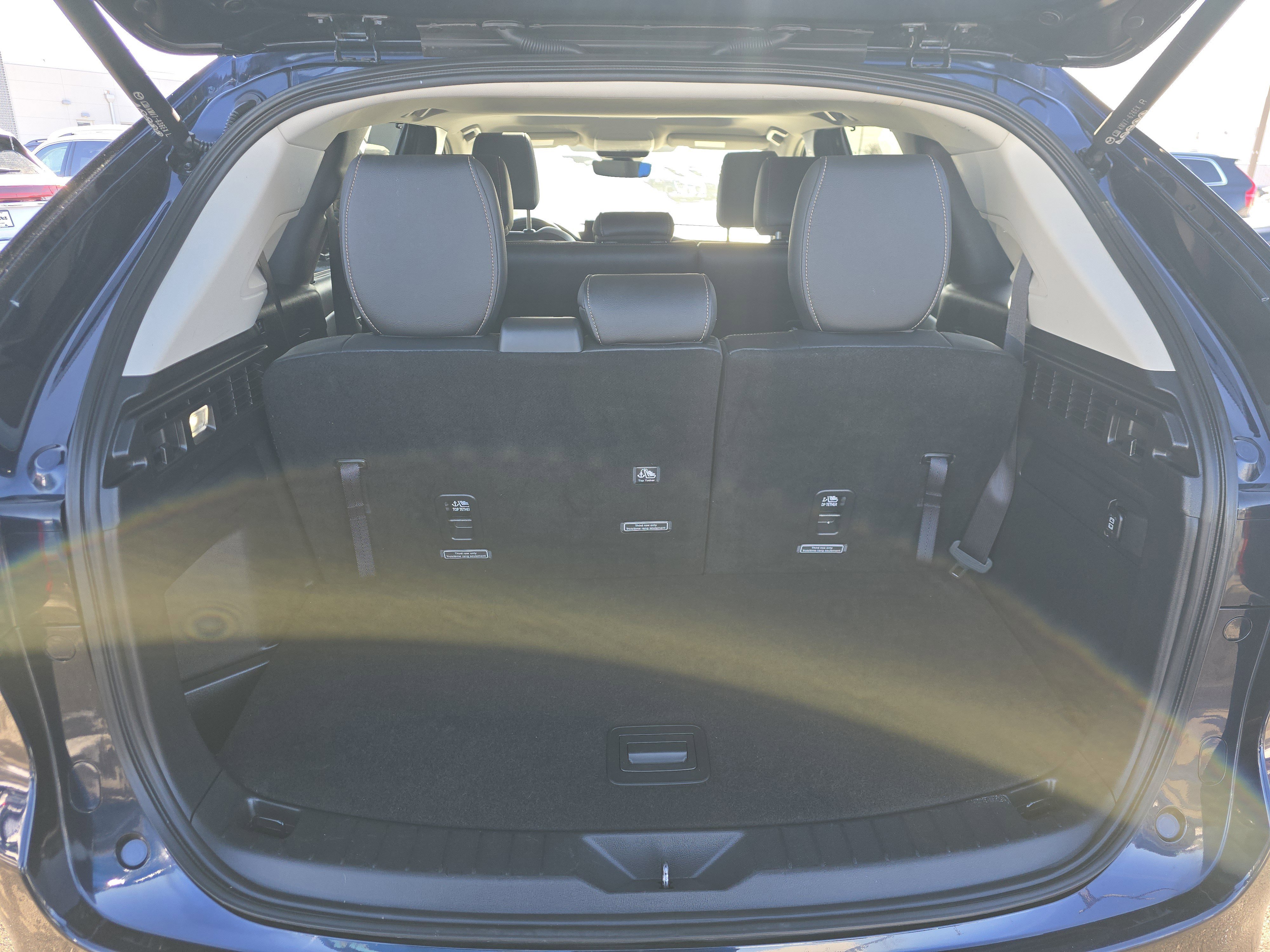 Used 2025 MAZDA CX-90 3.3 Turbo w/ Preferred Package image 16