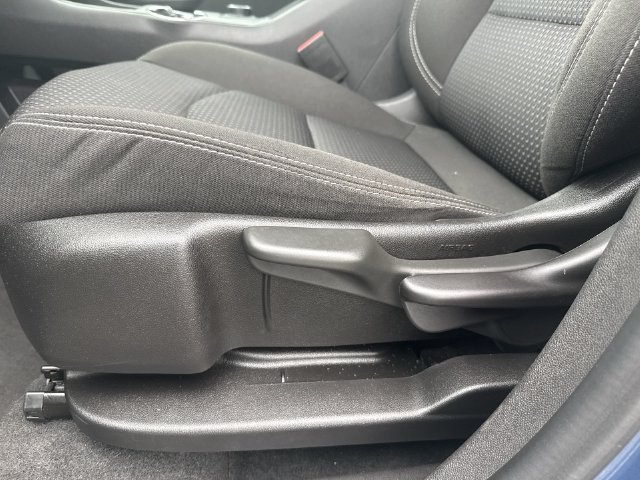 Used 2024 GMC Terrain SLE AWD/4WD image 22