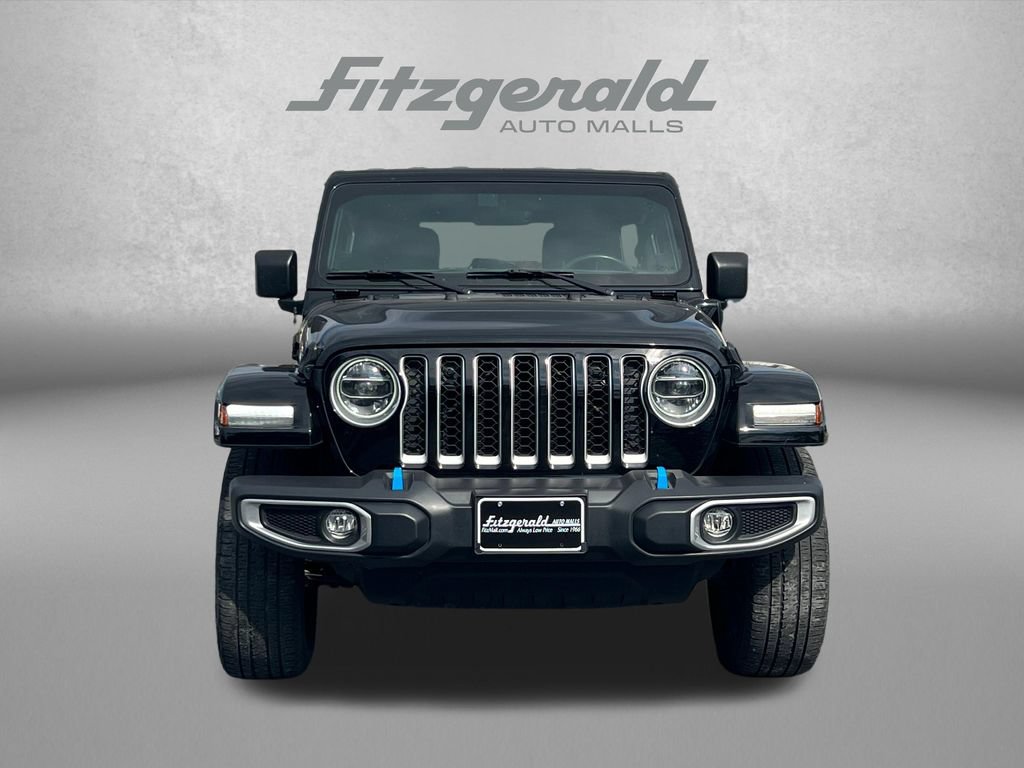 Used 2022 Jeep Wrangler Unlimited Sahara AWD/4WD image 6