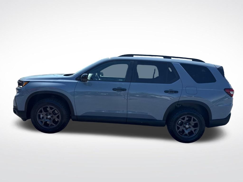 Certified 2025 Honda Pilot TrailSport video 2