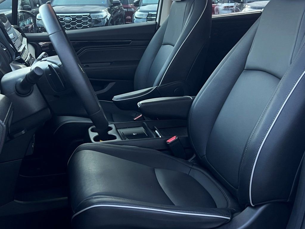 Used 2026 Honda Odyssey Touring image 19