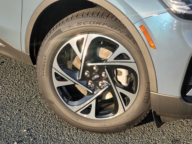 New 2026 Lincoln Nautilus Premier w/ Equipment Group 102A image 9