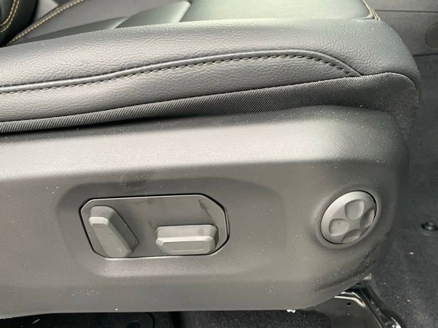 New 2026 Jeep Wrangler Sahara image 32