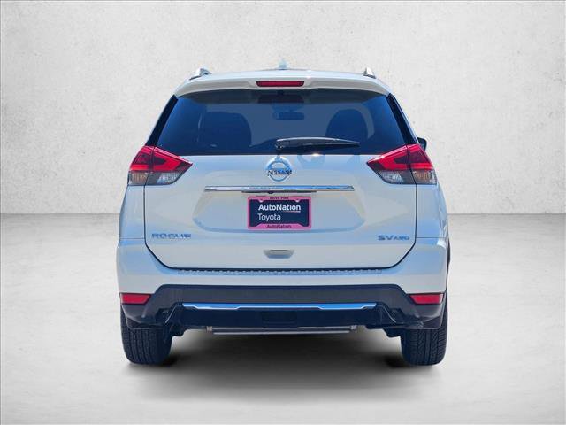 Used 2018 Nissan Rogue SV image 7