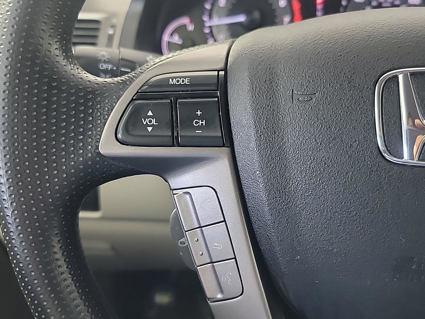 Used 2016 Honda Odyssey SE image 27