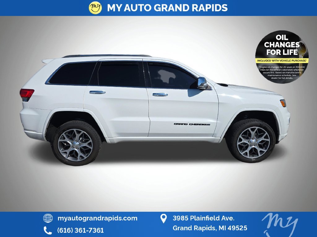Used 2020 Jeep Grand Cherokee Overland AWD/4WD image 8