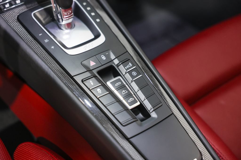 Used 2019 Porsche 911 Turbo image 26