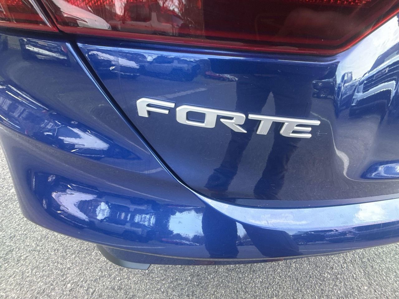 Used 2023 Kia Forte LXS image 35