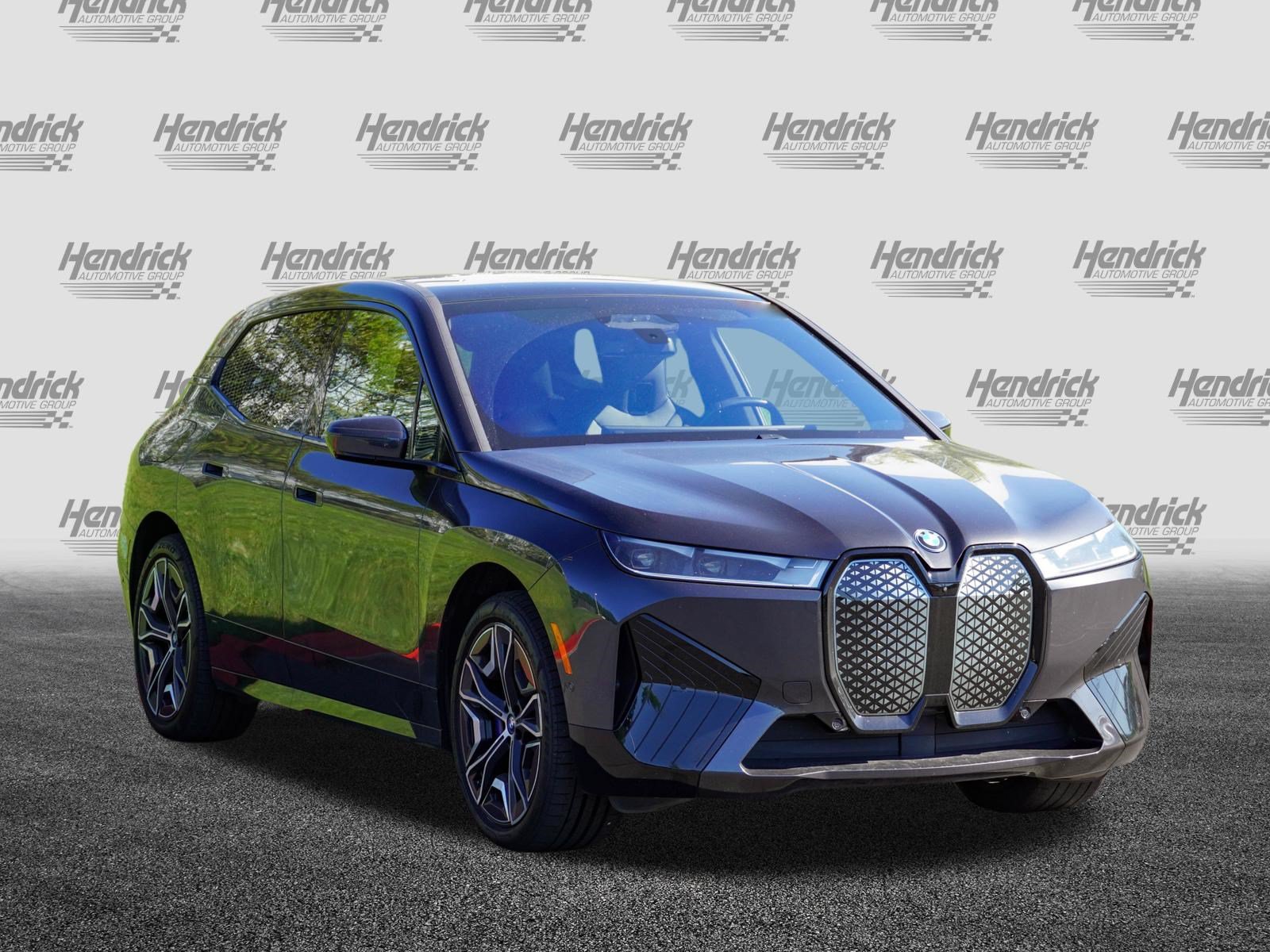 Certified 2024 BMW iX xDrive50 w/ Sport Package AWD/4WD image 2