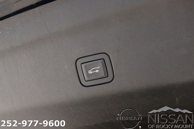 Used 2024 Chevrolet Tahoe Premier image 18