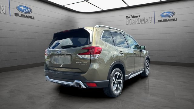 Used 2023 Subaru Forester Touring AWD/4WD image 5