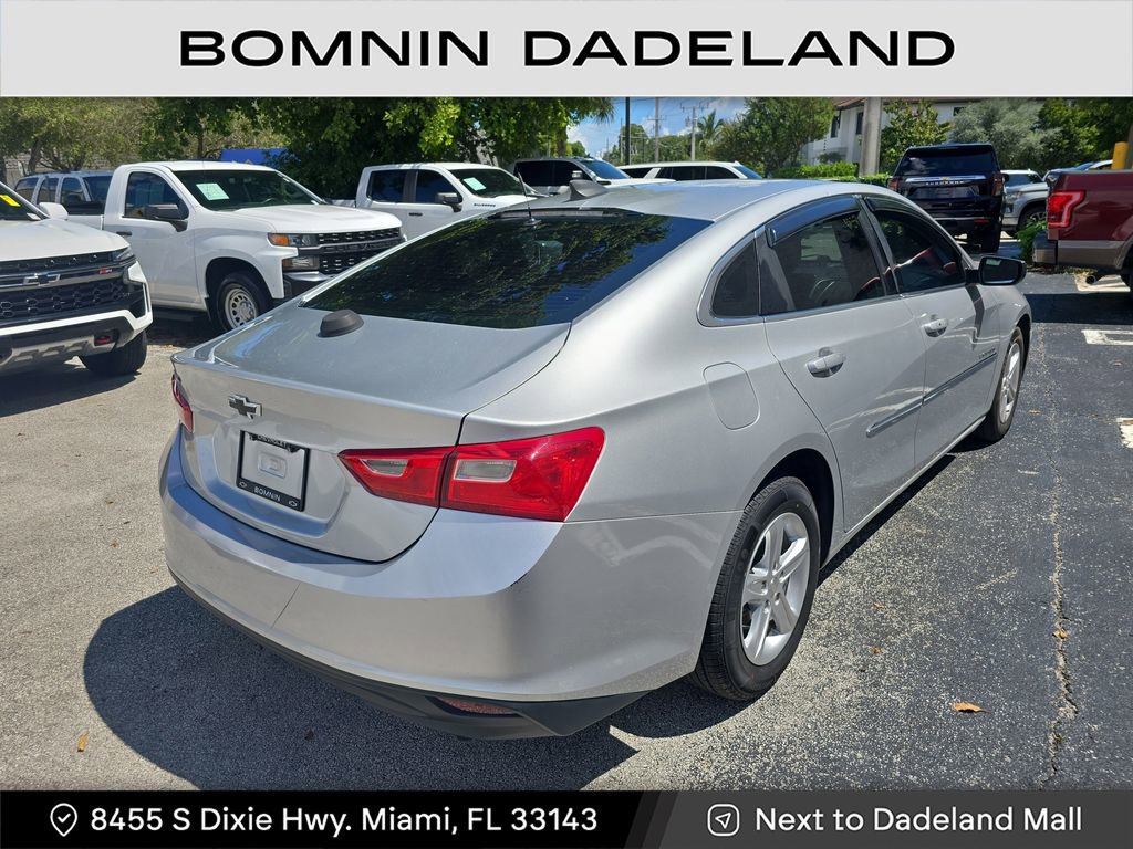 Used 2019 Chevrolet Malibu LS image 3