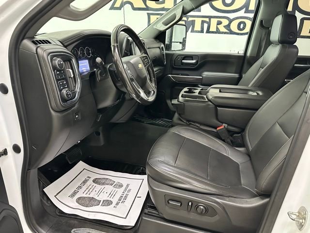 Used 2021 Chevrolet Silverado 2500 LTZ AWD/4WD image 12