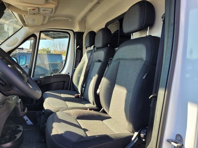 New 2026 RAM ProMaster 2500 w/ Convenience Group FWD image 6