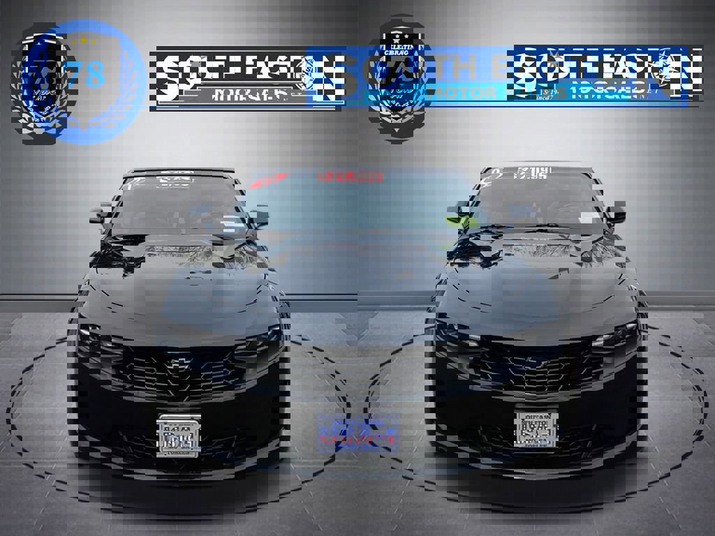 Used 2019 Chevrolet Camaro LT image 5