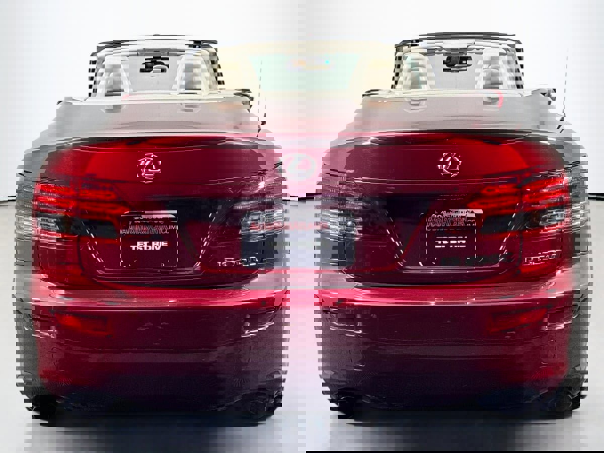 Used 2013 Lexus IS 250C image 8