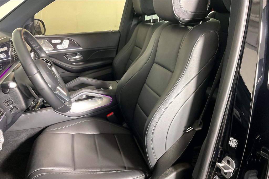 Used 2022 Mercedes-Benz GLS 450 4MATIC image 32