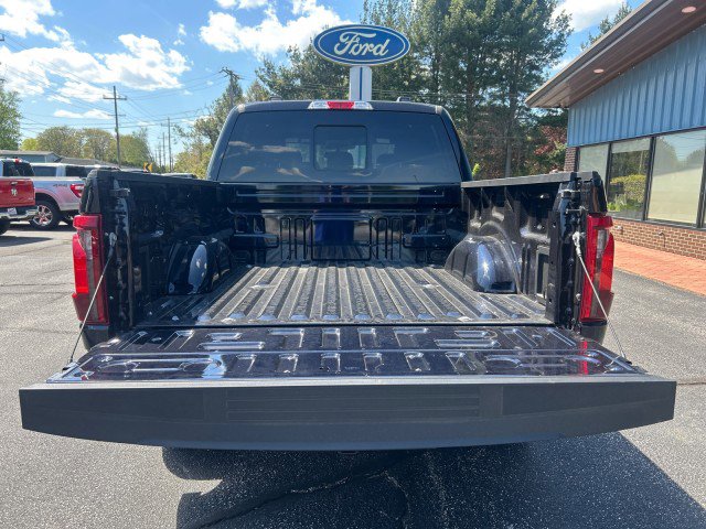 New 2026 Ford F150 XLT w/ Equipment Group 302A MID AWD/4WD image 8