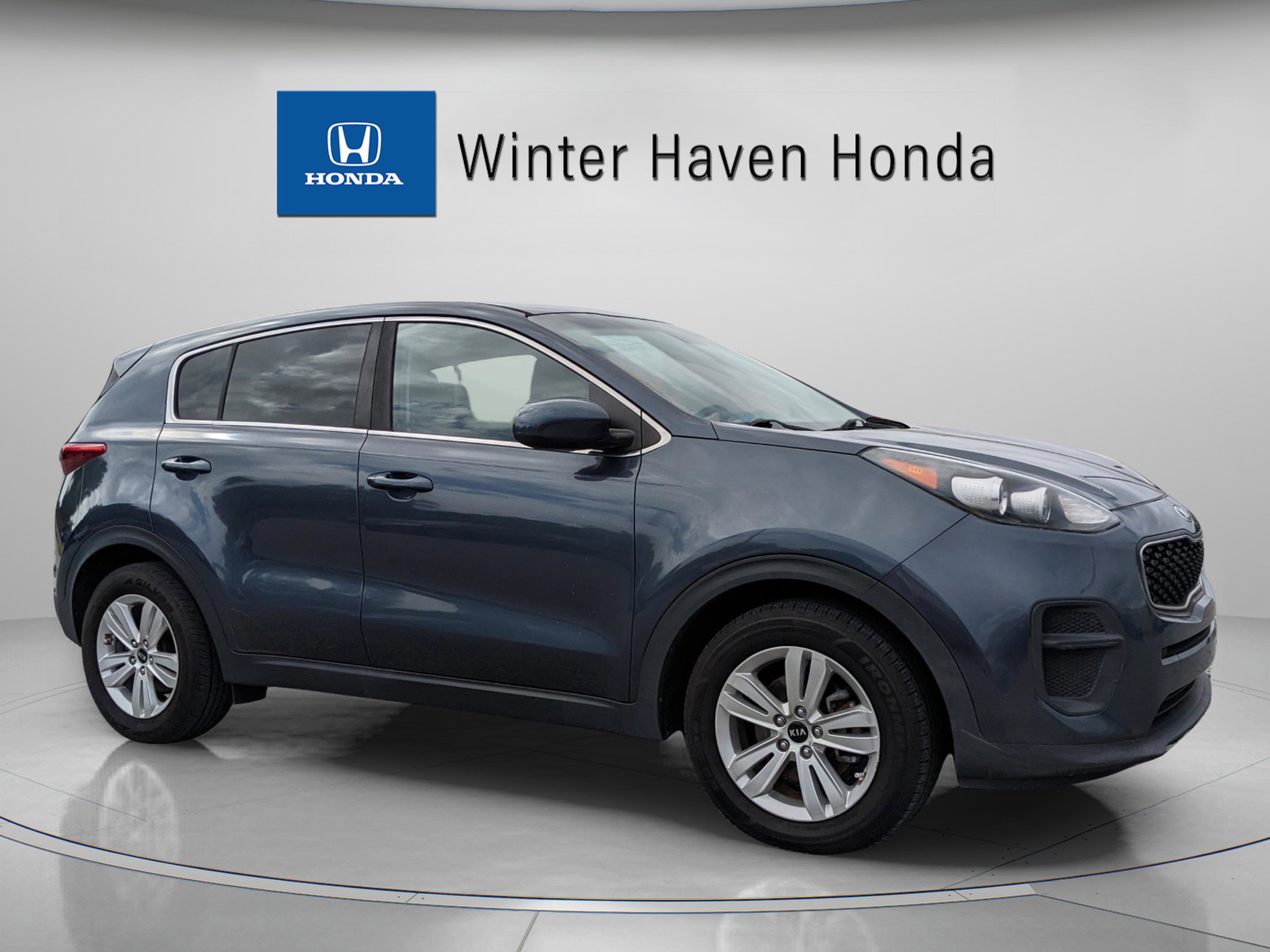 Used 2017 Kia Sportage LX image 1