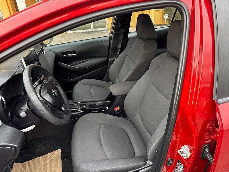 Used 2020 Toyota Corolla LE image 10