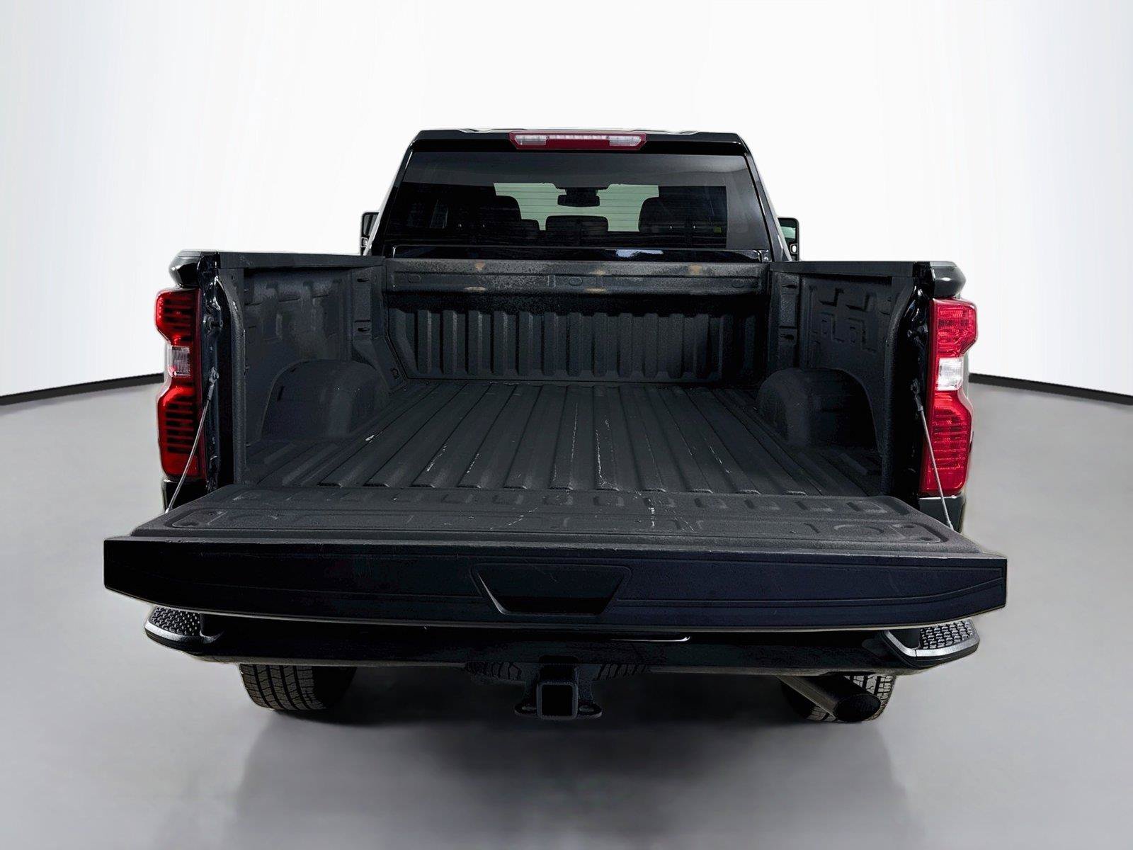 Used 2024 Chevrolet Silverado 2500 Custom w/ Custom Value Package AWD/4WD image 25