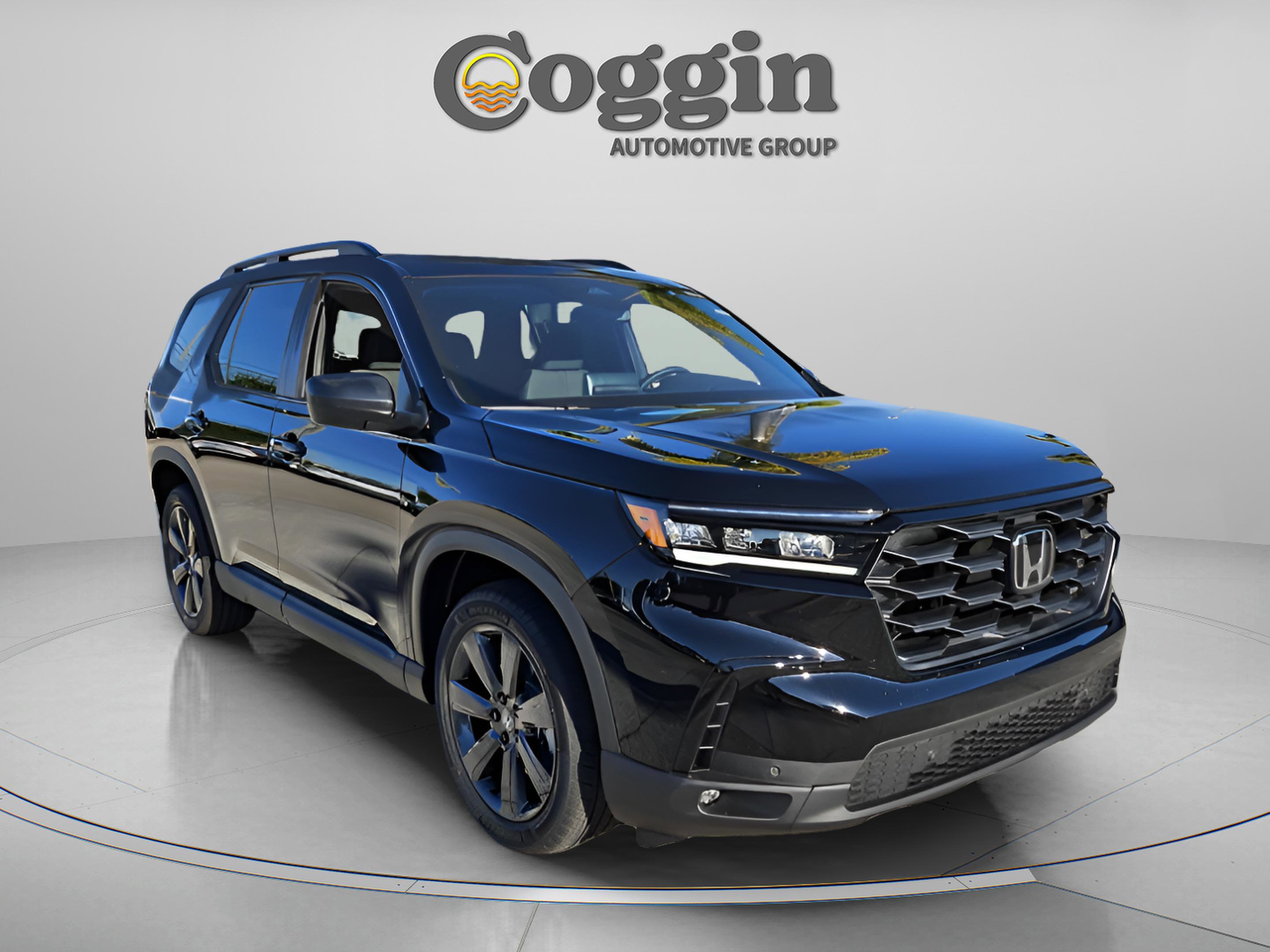 New 2025 Honda Pilot Sport image 7