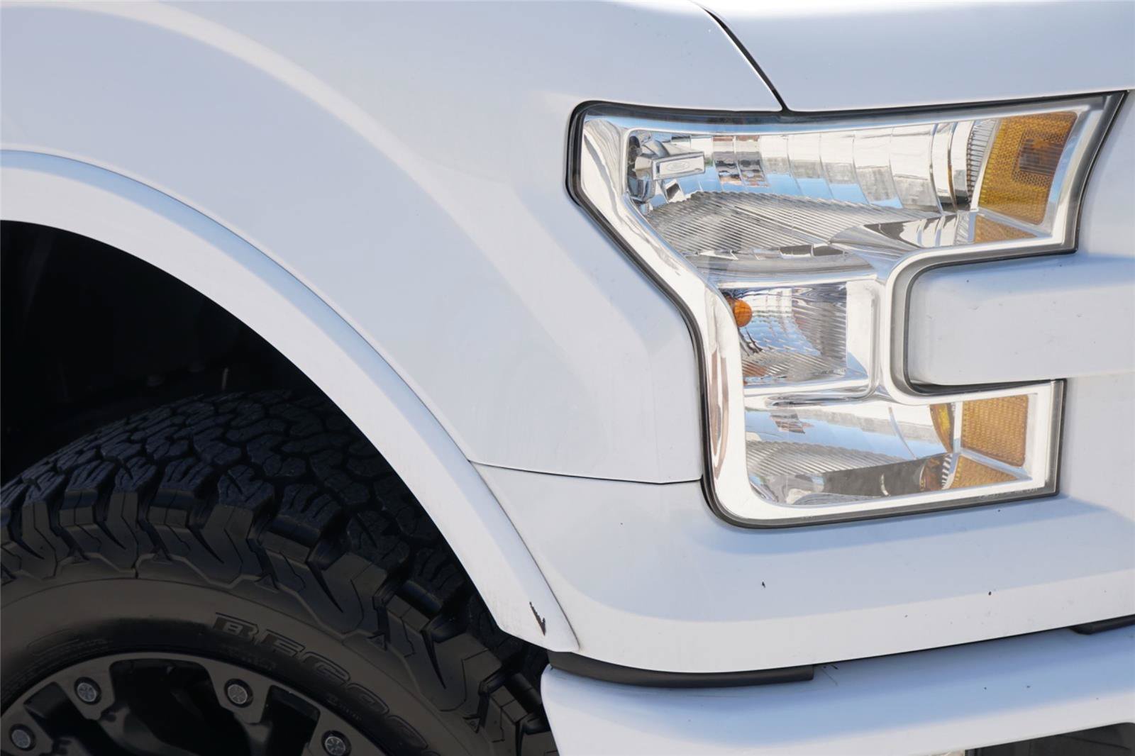 Used 2017 Ford F150 Lariat AWD/4WD image 3