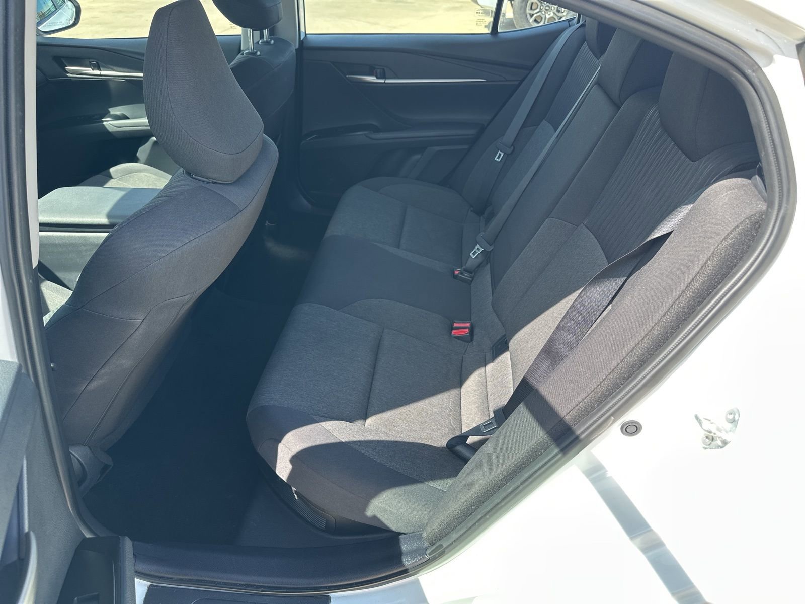 Used 2025 Toyota Camry LE image 11