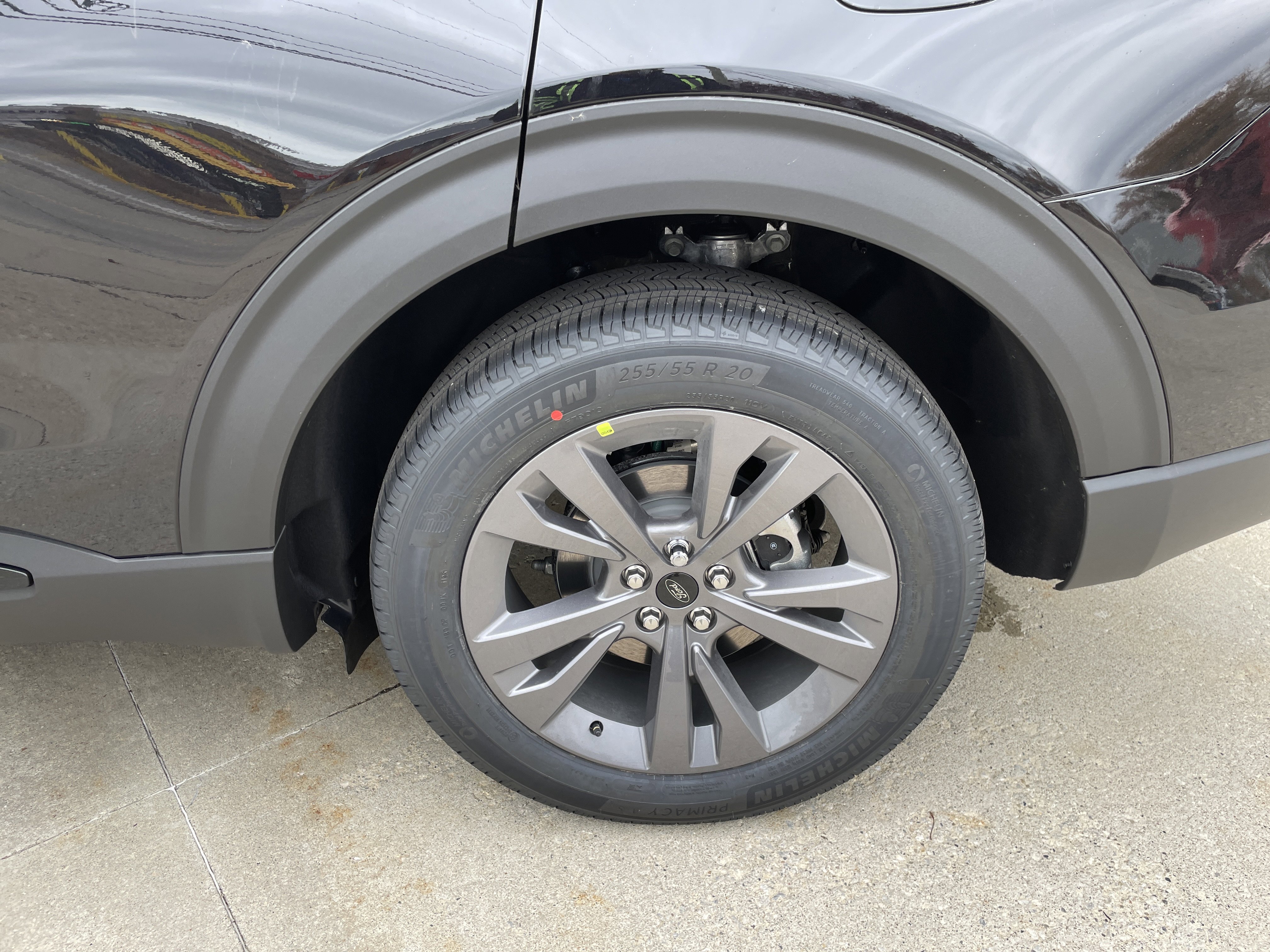 New 2026 Ford Explorer Active image 13