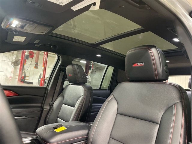 Used 2026 Chevrolet Traverse Z71 w/ Driver Confidence Package image 22