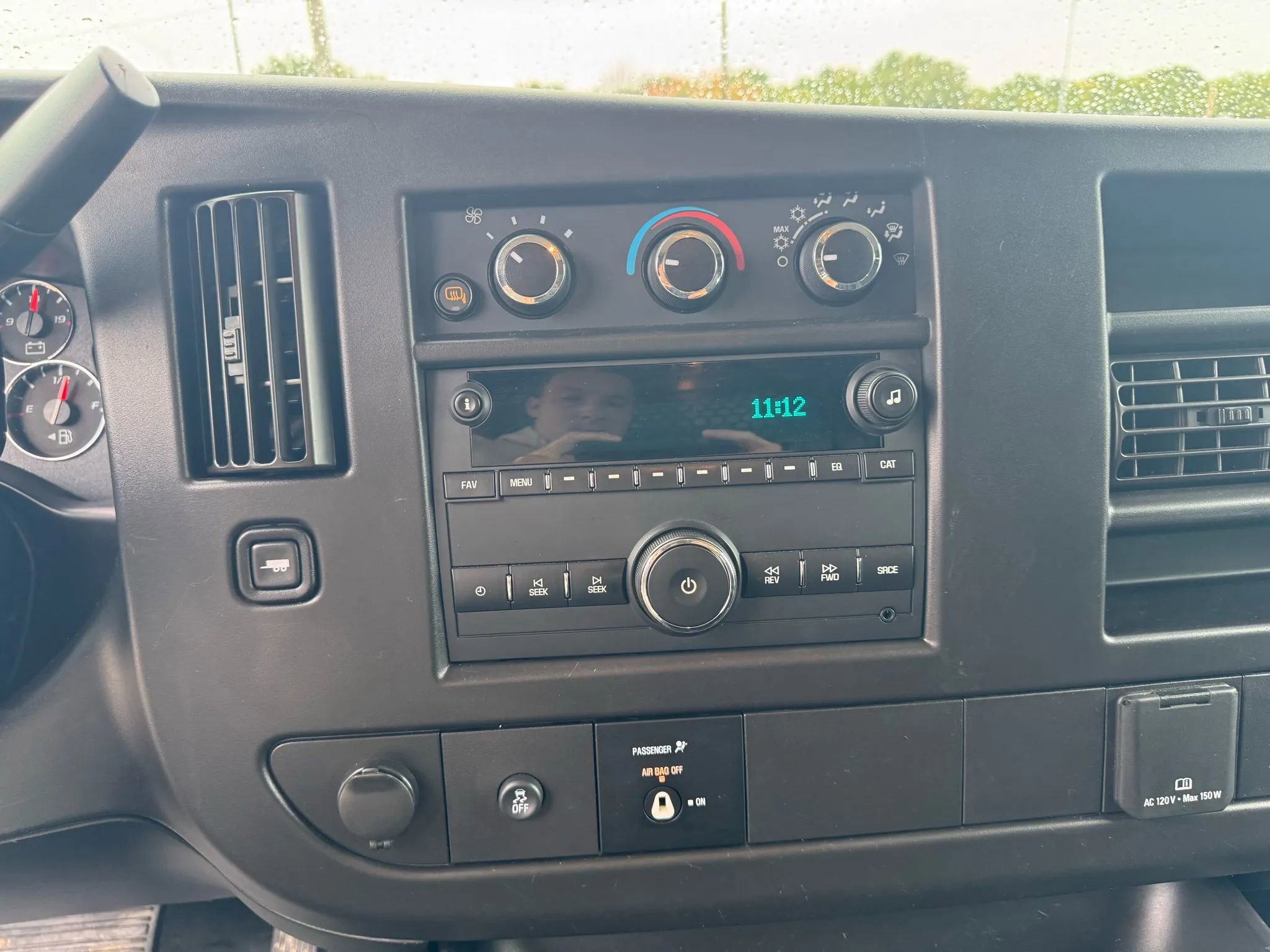 Used 2020 Chevrolet Express 2500 w/ Driver Convenience Package image 12