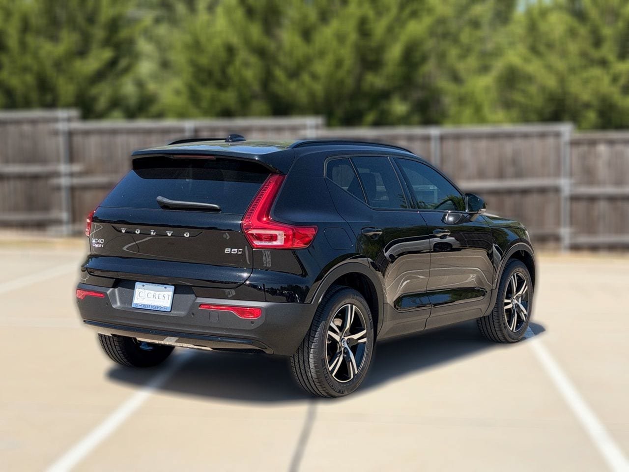 New 2026 Volvo XC40 B5 Core w/ Protection Package Premier AWD/4WD image 6