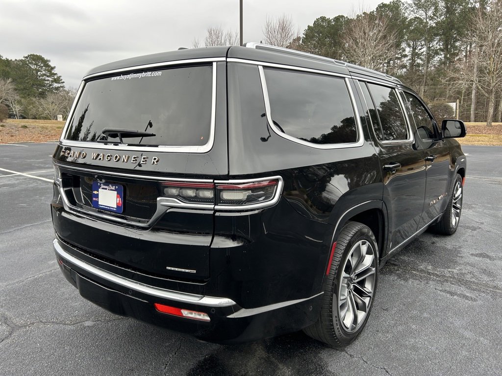 Used 2024 Jeep Grand Wagoneer Series III w/ HD Trailer Tow Package image 23