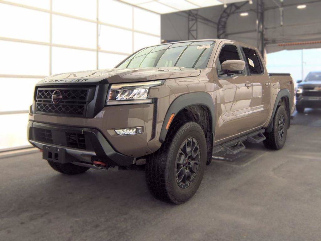 Used 2023 Nissan Frontier PRO-4X w/ Pro-4X Premium Package AWD/4WD image 3