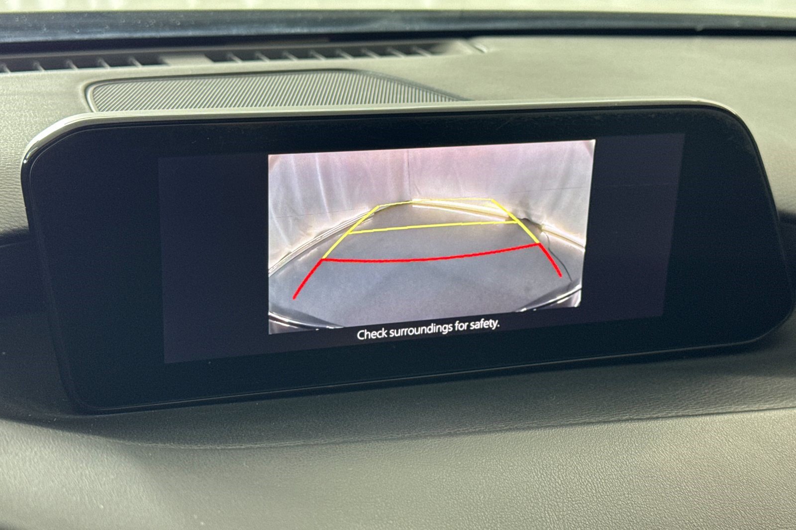 Used 2019 MAZDA MAZDA3 Hatchback FWD image 20