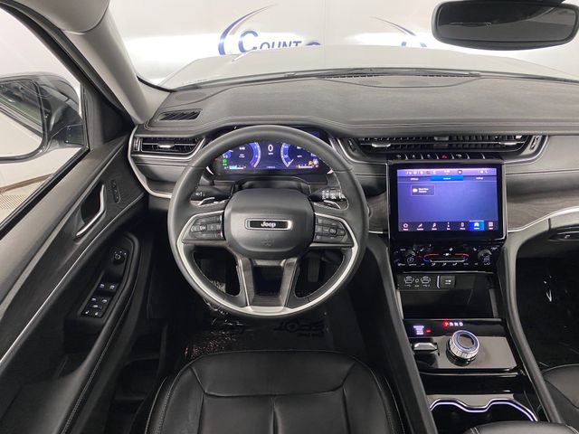 Used 2023 Jeep Grand Cherokee Limited AWD/4WD image 15