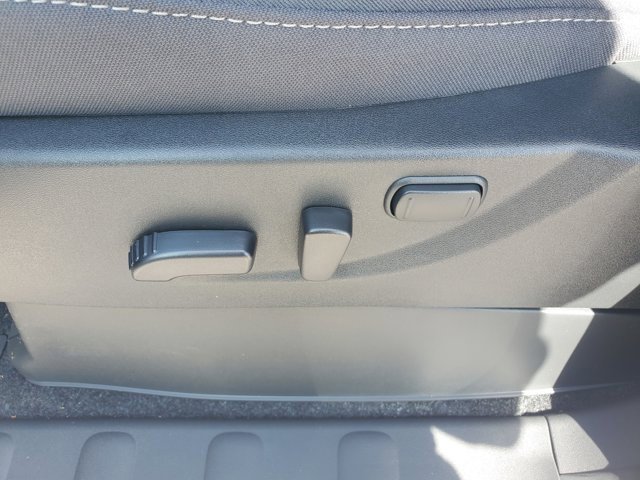 New 2025 Nissan Frontier SV w/ SV Convenience Package image 12