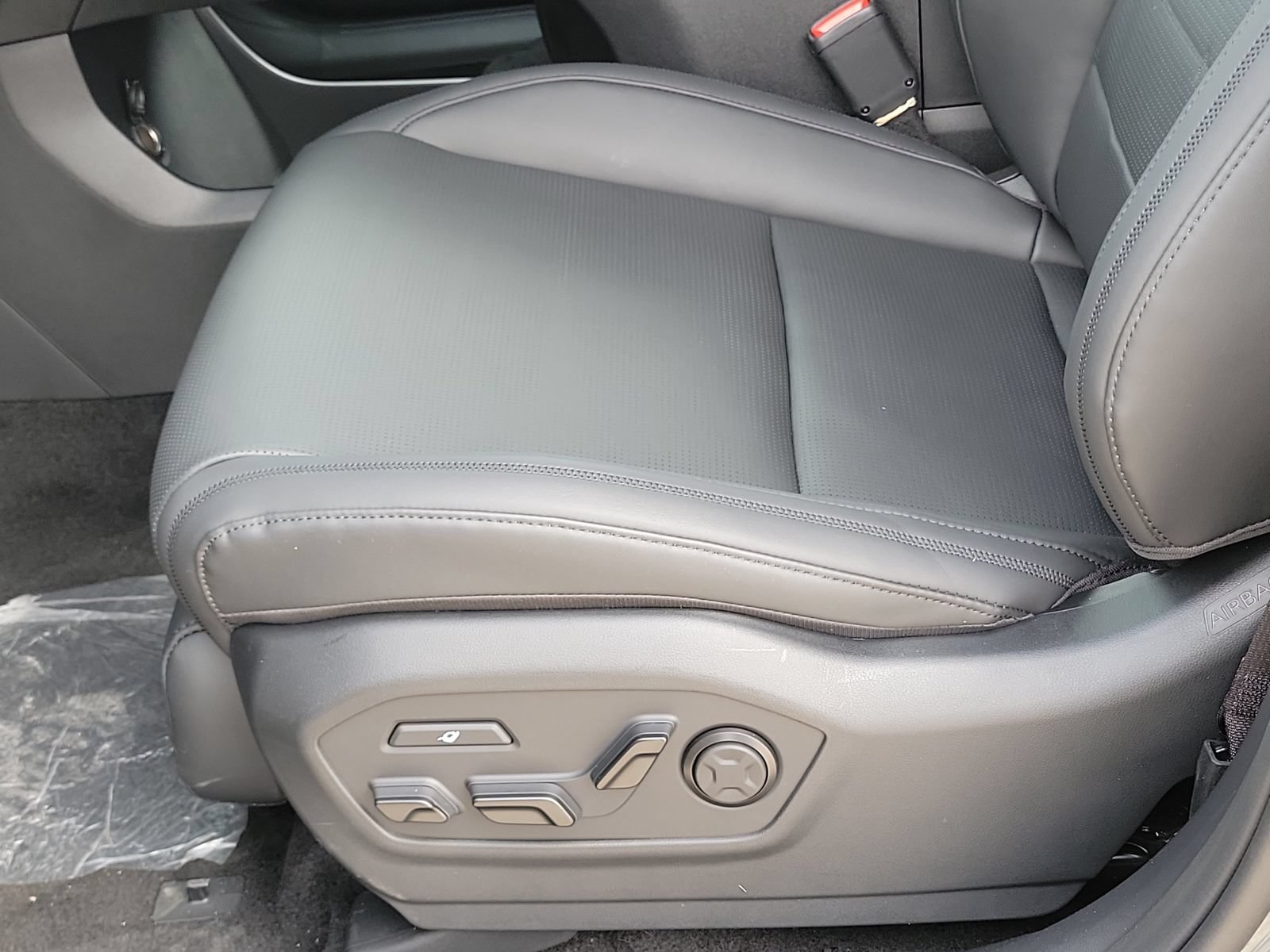 New 2026 Hyundai Santa Fe Calligraphy AWD/4WD image 16