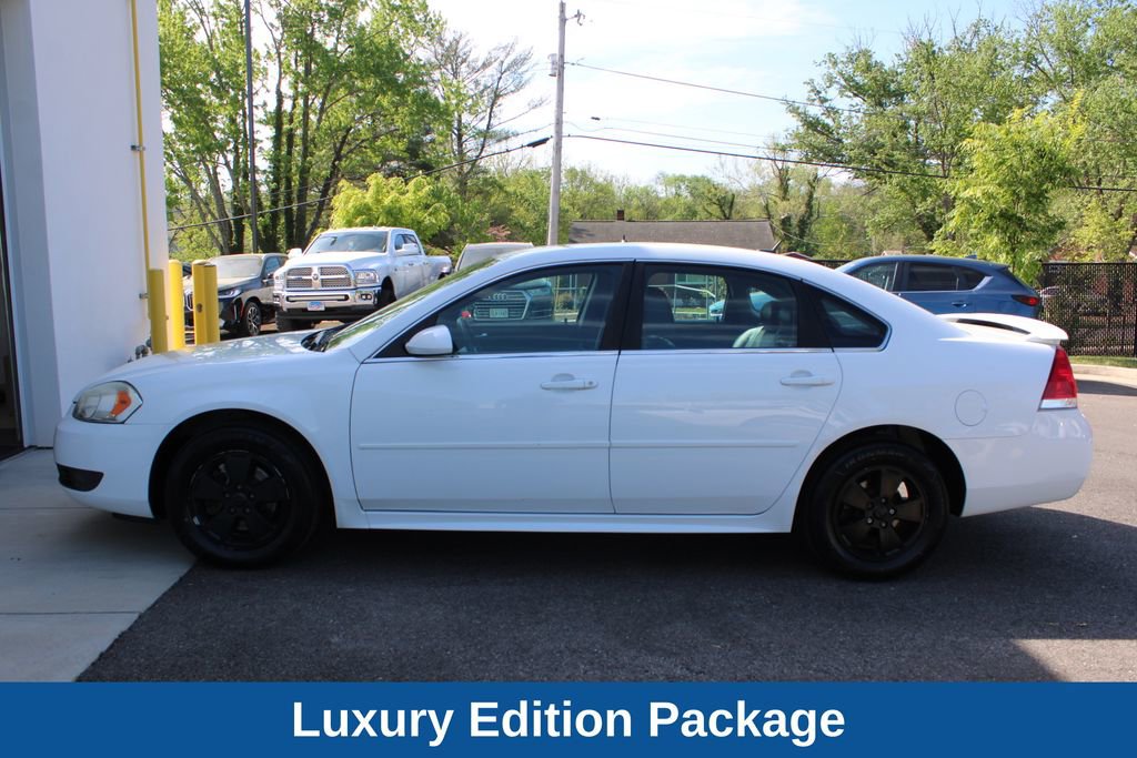 Used 2010 Chevrolet Impala LT w/ Luxury Edition Package image 12