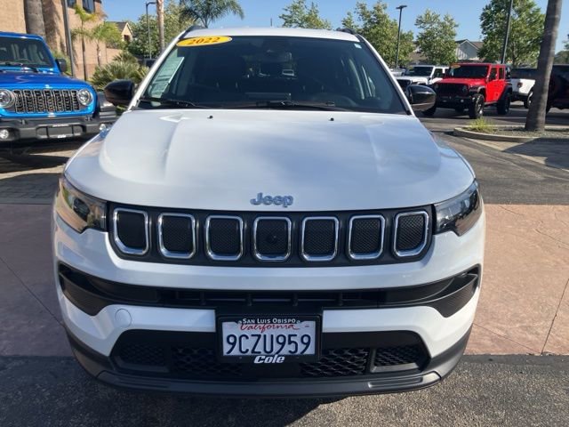 Used 2022 Jeep Compass Latitude w/ Convenience Group AWD/4WD image 3