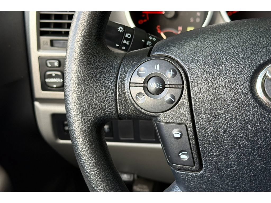 Used 2013 Toyota Tundra 2WD CrewMax w/ SR5 Pkg image 24