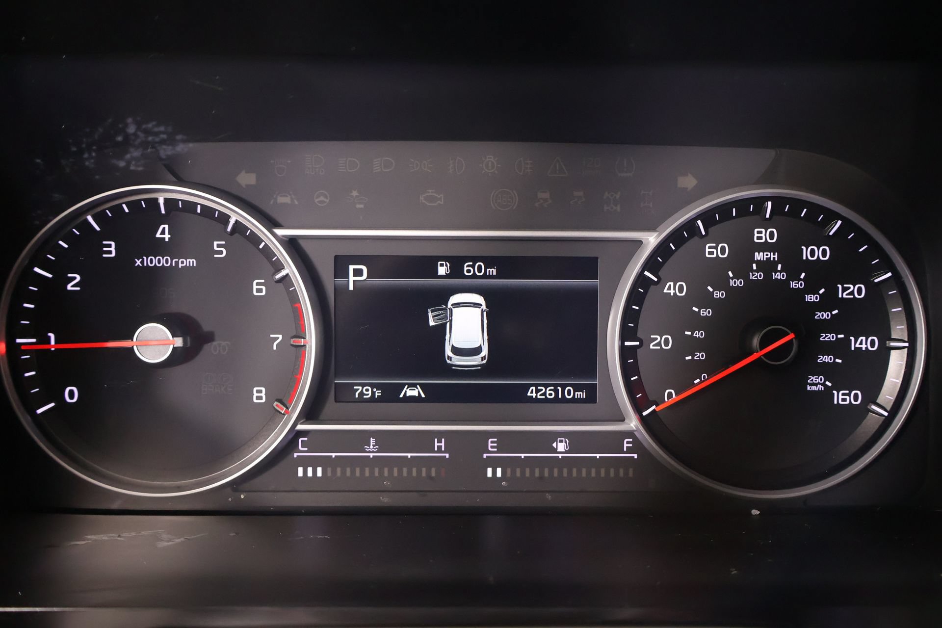 Used 2023 Kia Sorento LX FWD image 4
