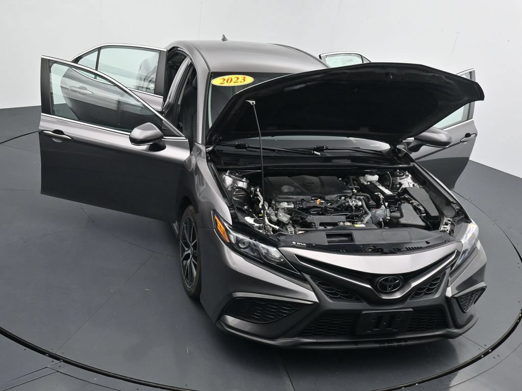 Used 2023 Toyota Camry SE FWD image 39