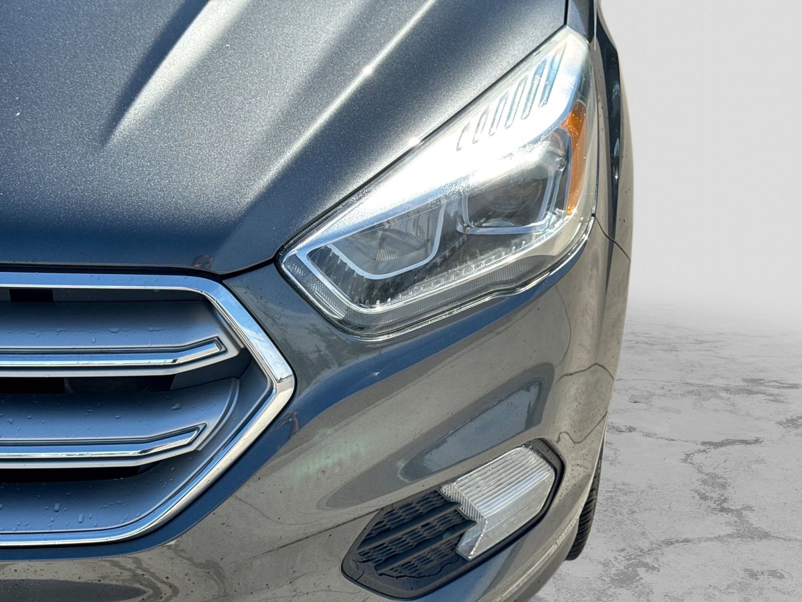 Used 2017 Ford Escape Titanium AWD/4WD image 13