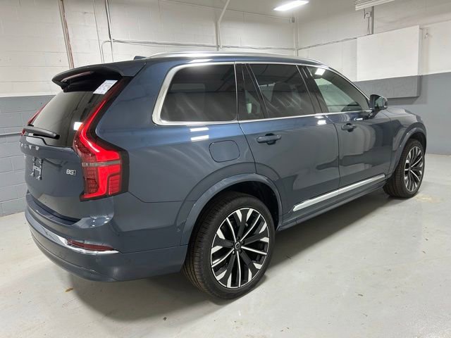 Used 2025 Volvo XC90 B5 Plus AWD/4WD image 3