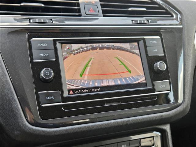 Used 2021 Volkswagen Tiguan S FWD image 14